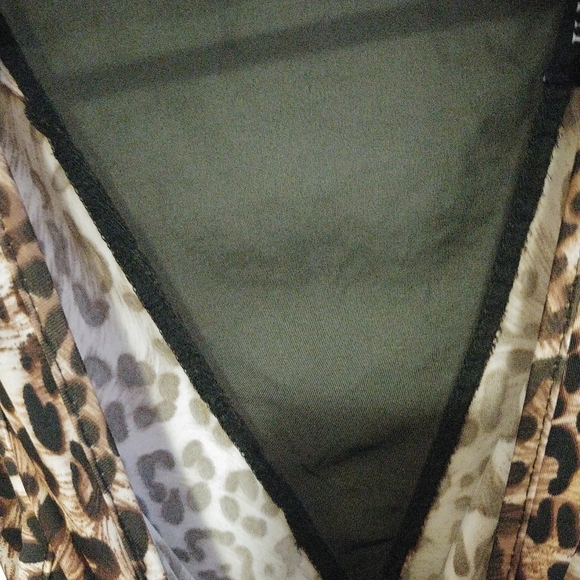 Leopard Bodysuit - Picture 4 of 5